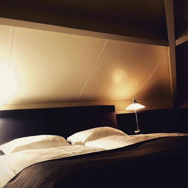Bed And Breakfast De Biesbosch - In 'T Riet Drimmelen Eksteriør billede